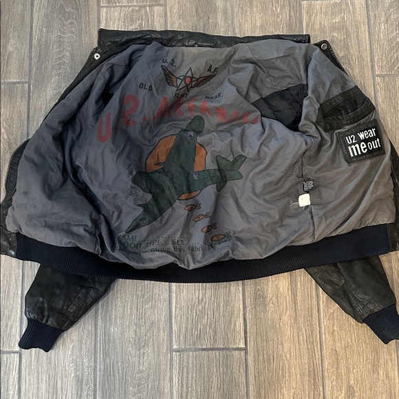 U2 Wear Me Out Black Bomber Leather Jacket, size 38. Zip, snap front. - Picture 2 of 14